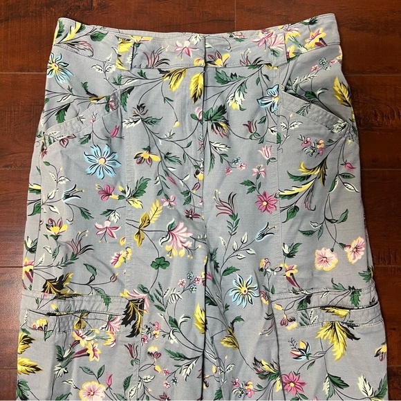 ANTHROPOLOGIE Victoria Floral Cargo Utility Pants High Rise Gray Blue Size 4 - Picture 5 of 14